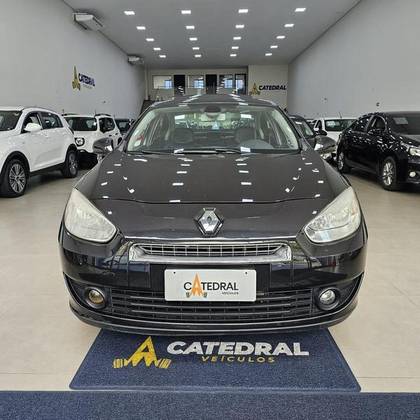 RENAULT FLUENCE 2.0 DYNAMIQUE 16V FLEX 4P AUTOMÁTICO